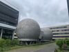 Um die isothermischen Kugellabore in Adlershof ist inzwischen ein reiche Wirtschaftslandschaft entstanden.